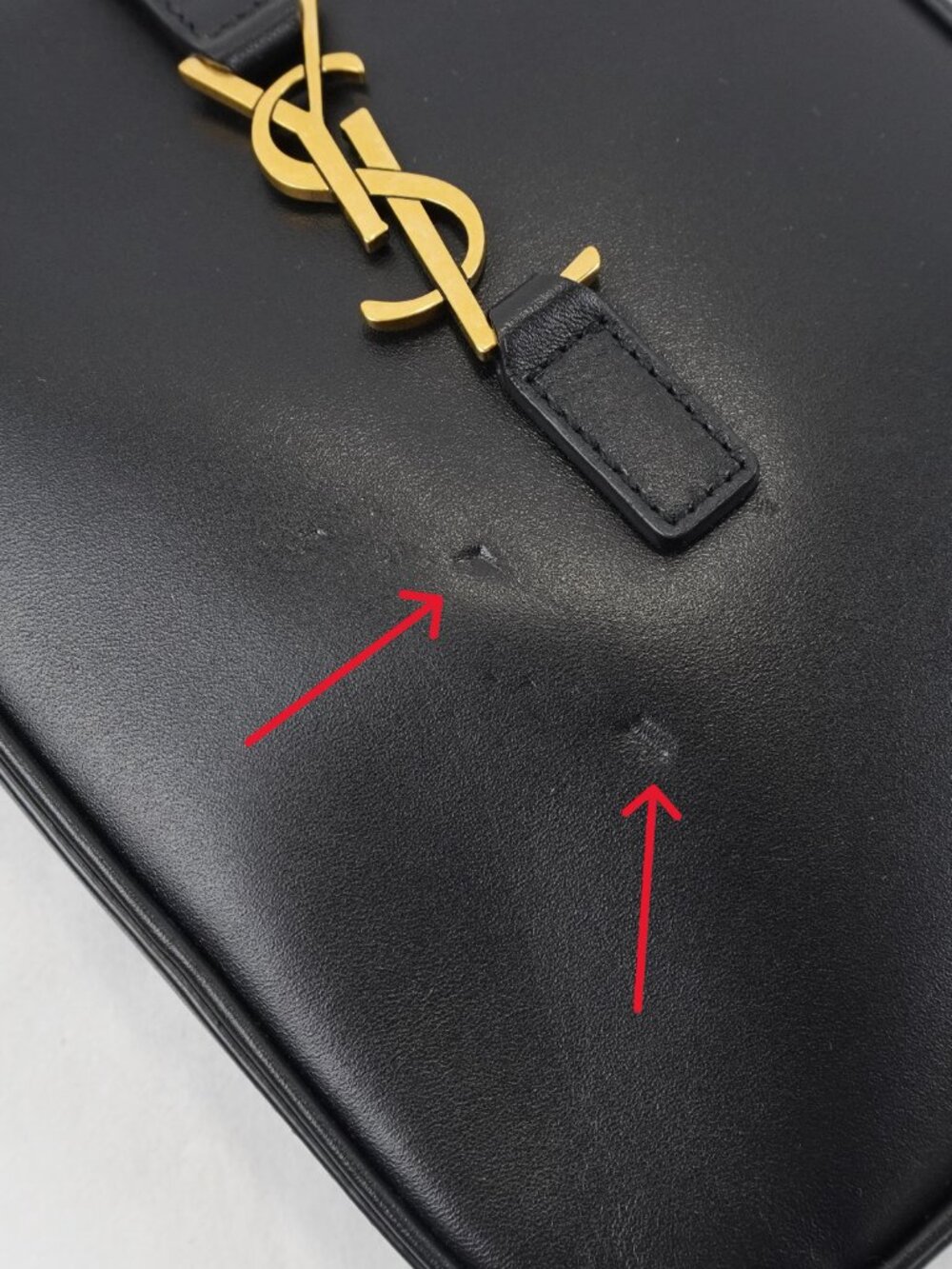 Saint Laurent Le 5 a 7 Shoulder Bag In Black Leather With Gold-Toned Hardware - Picture 10 of 12